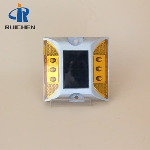 Synchronous Flashing Road Stud Light For Parking Lot With Stem